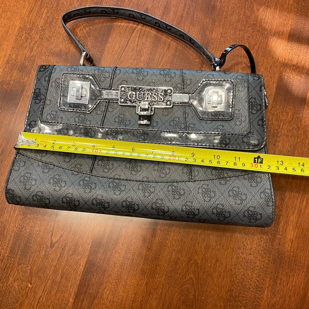 Guess Purse Bag - Picture 5 of 8
